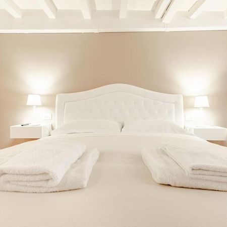 Amazing Apartment In Piazza Santa Croce Firenze Buitenkant foto